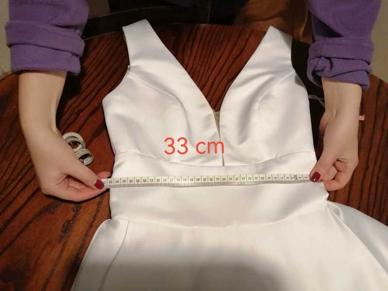 Biała suknia ślubna boho klasyka