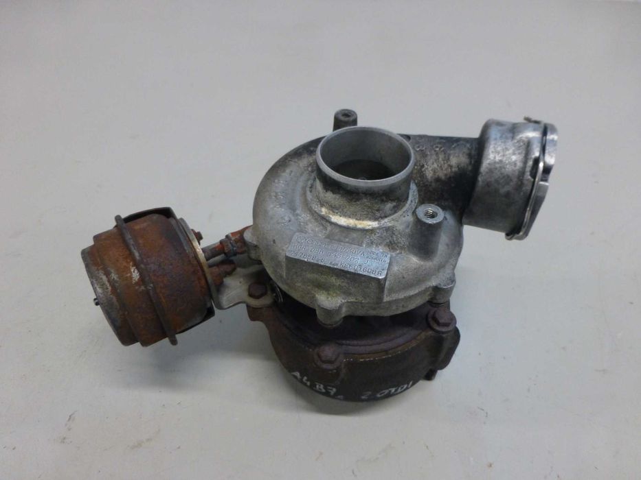 AUDI A4 B7 2,0 TDI B6 PASSAT B5 turbosprężarka TURBO 038.145702J