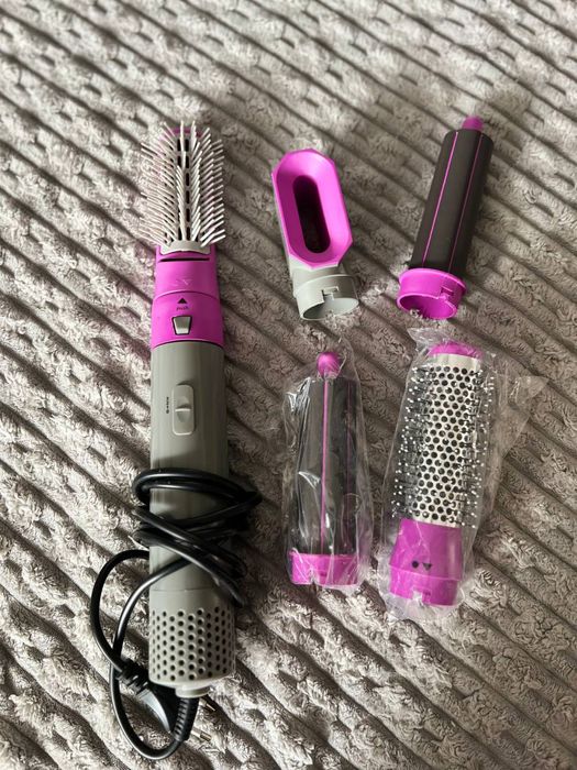 Фен для укладки волосся б.у.