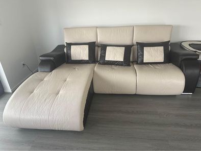 Sofá usado em bom estado