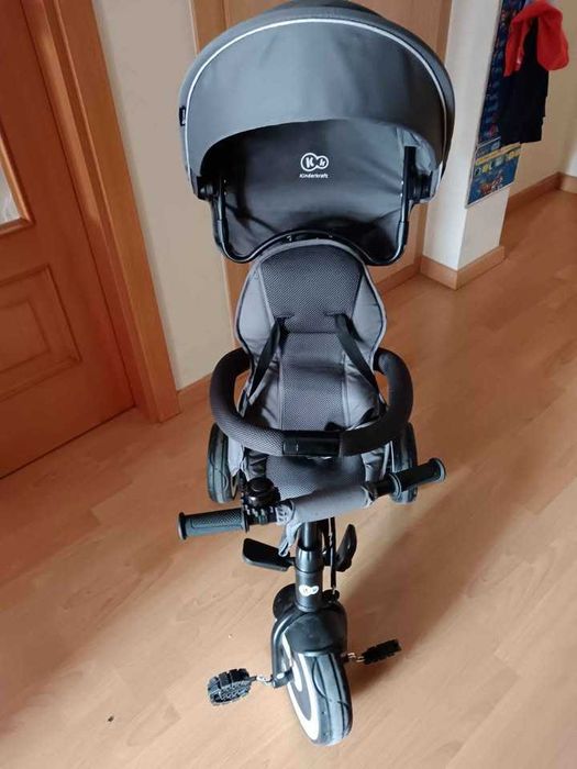 Triciclo infantil como Novo pouco Uso