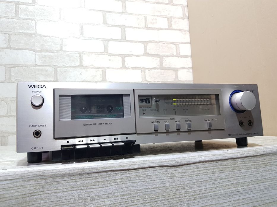 Стерео касетна дека/кассетная дека Wega C120SH б/у з Німеччини