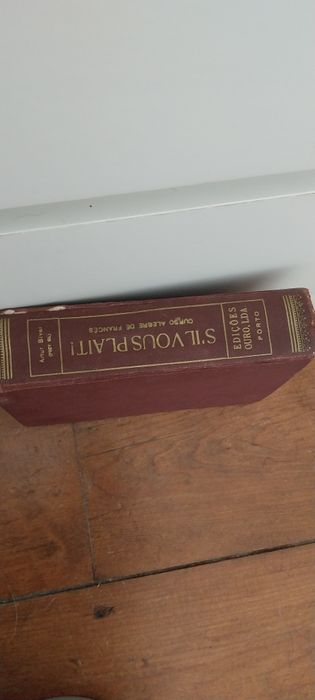 S'il vous Plait curso alegre de francês, antigo