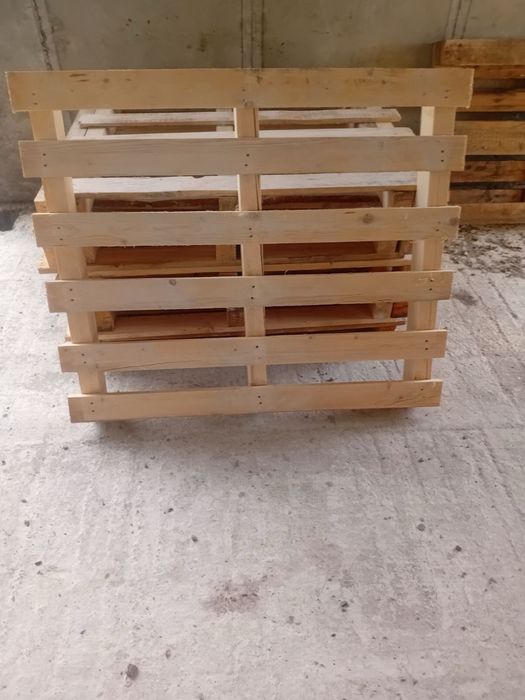 Піддони деревʼяні