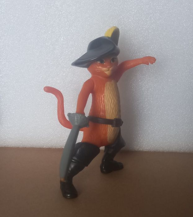 Gato das botas universo shrek McDonald's