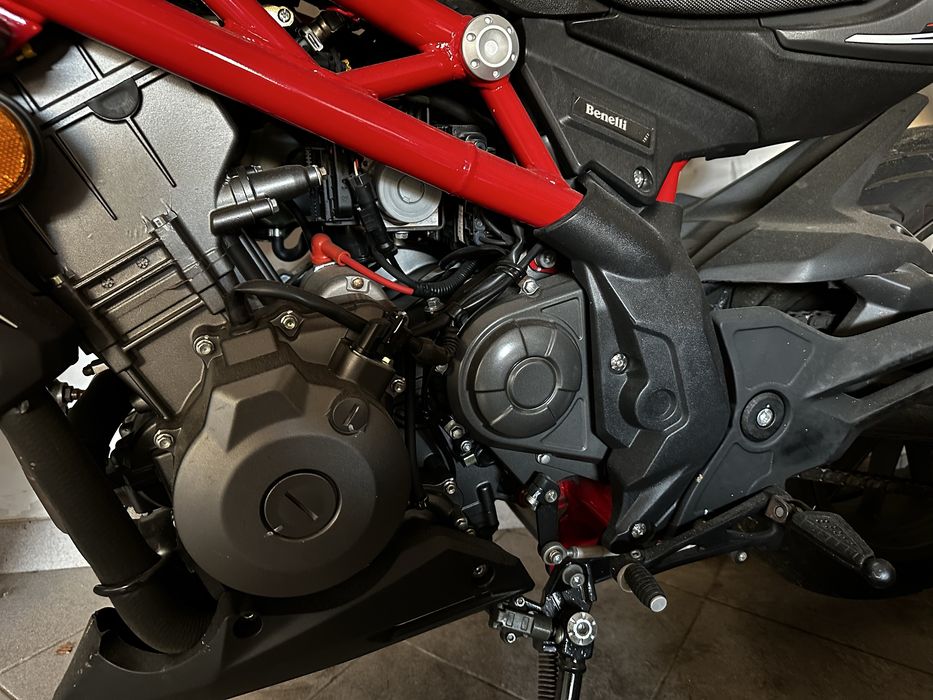 Benelli 302s 2018 poucos km