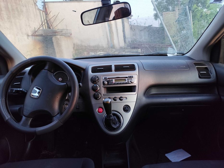 Vendo Honda Civic 1.4 a gasolina de 2005