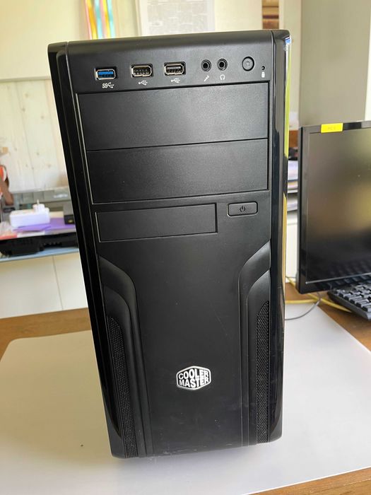 Intel i7-2600K at 3.40GHz 8GB 120GB SSD Asrock B75 Pro3-M por 129€