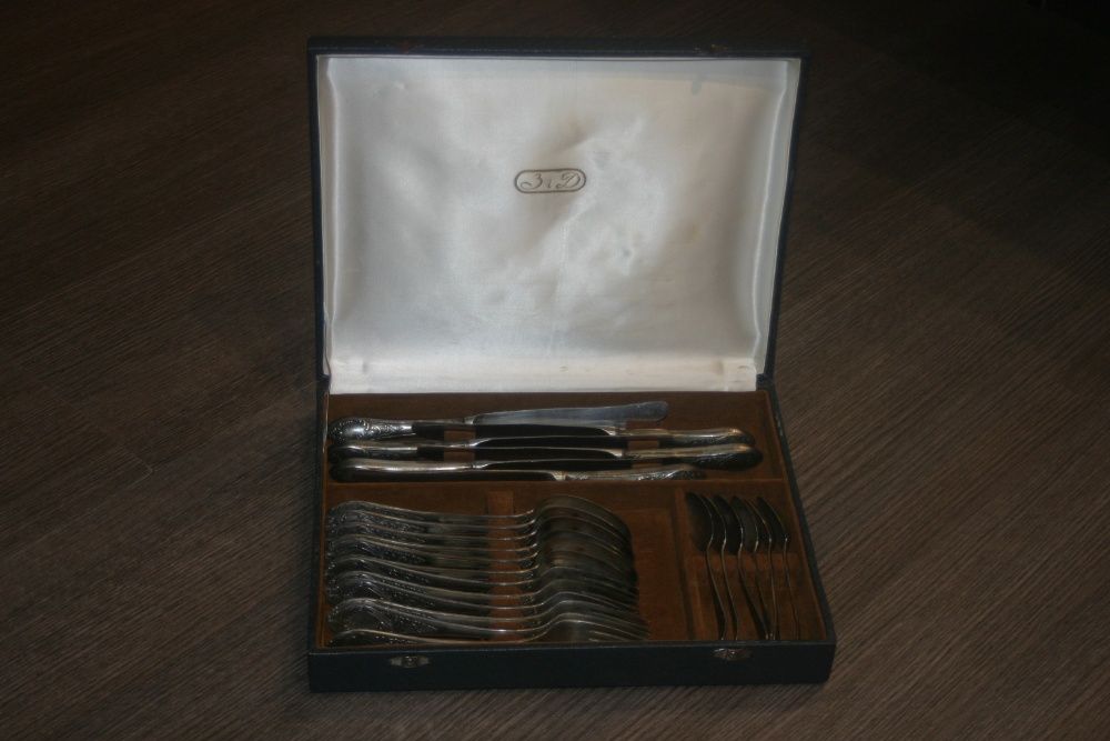 набор столового серебра СССР 1967 ЗіД 24 предмета