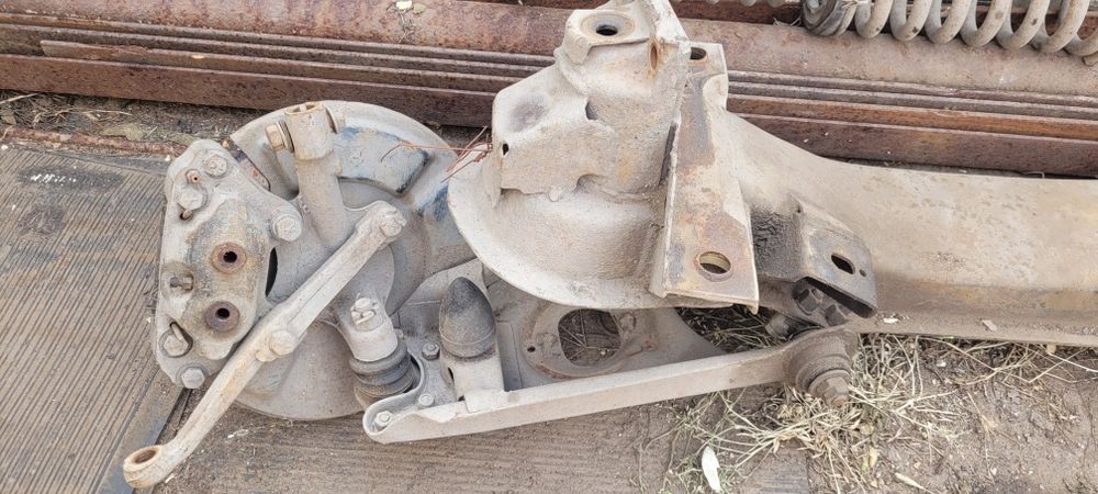 Передняя балка на москвич 2140,412.