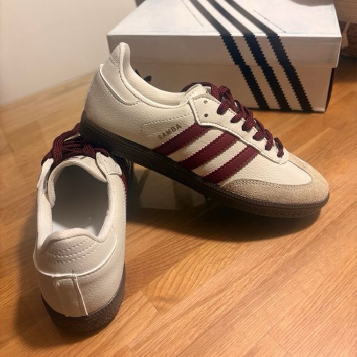 Sapatilhas Adidas Samba Bordeux e Creme
