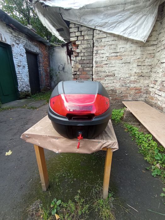 Sprzedam kufer używany