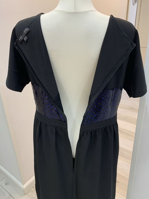 Czarna sukienka maxi z cekinami Marcell Von Berlin rozmiar EUR 44
