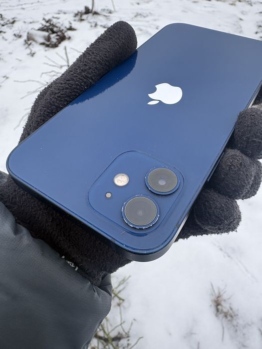 Продам iPhone 12 64gb blue