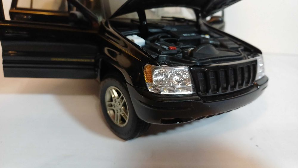 1/18 Jeep Gran Cherokee - Anson