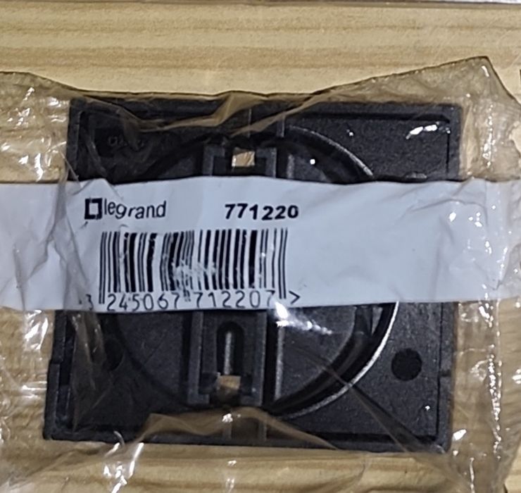 Tomada / Ficha Completa Parede