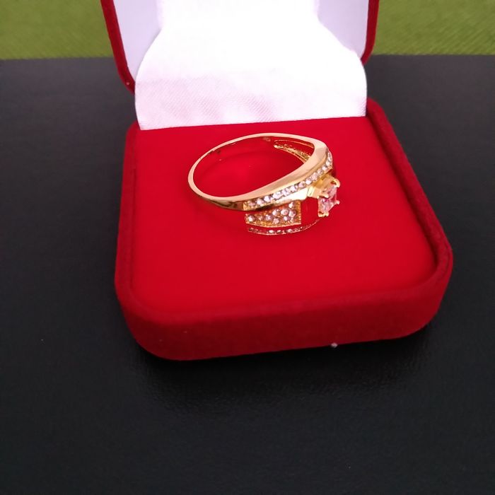 Sygnet męski z cyrkoniami