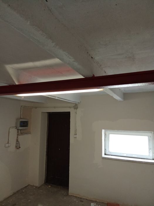 Wynajmę działke z pomieszczeniem gospodarczym