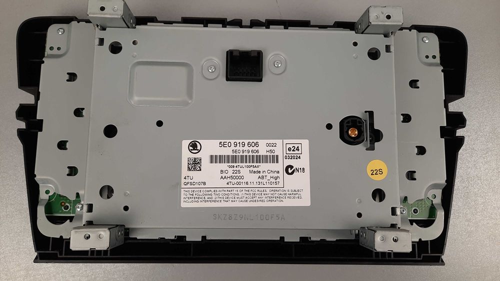 Магнитола навигация Шкода Октавия А7 оригінал 5E0919605D 5E0035874A ...