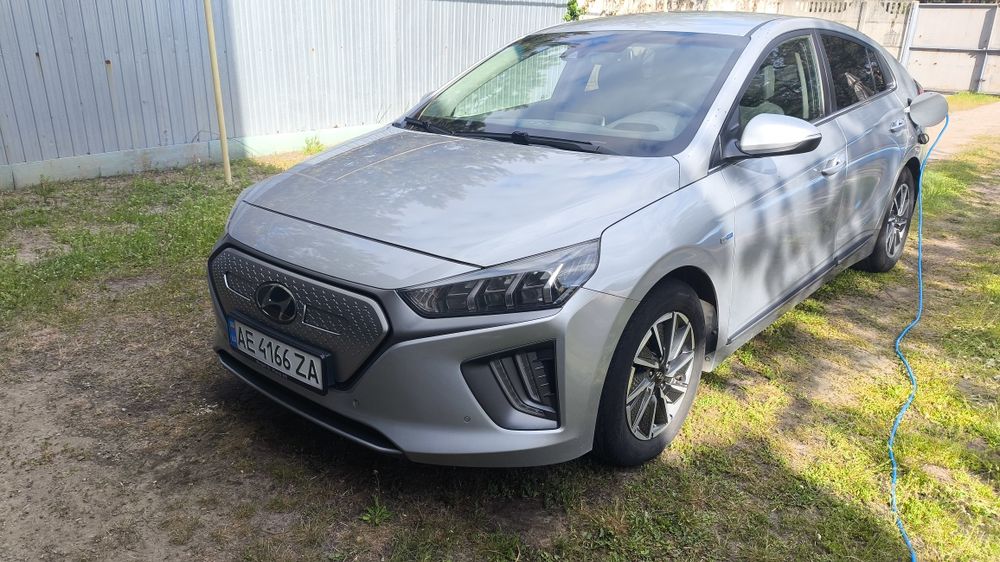 Hyundai ionic 38кВт premium