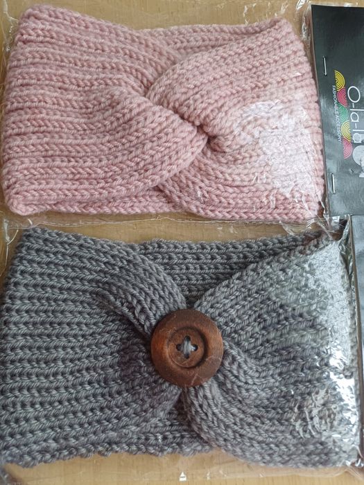 Повязка на голову вязана шапка