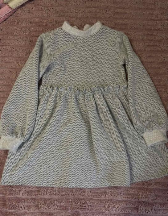 Платтячко на дівчинку