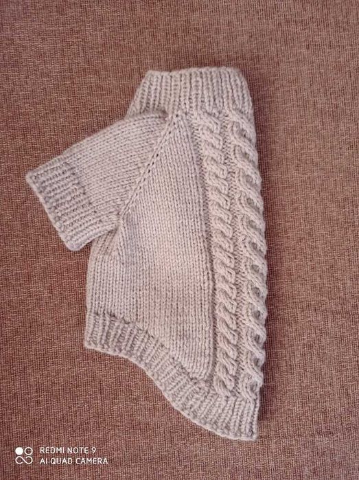 Светр, платтячко ручної роботи для собачки