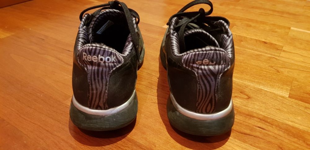 Ténis Reebok Easytone