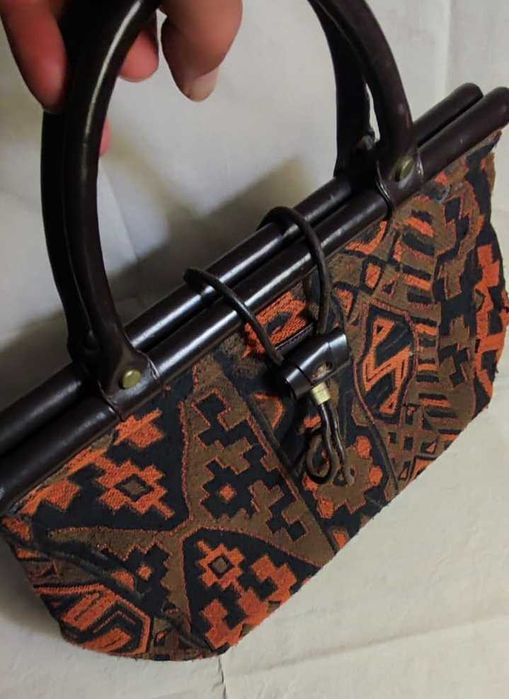 Saco de senhora, em tecido