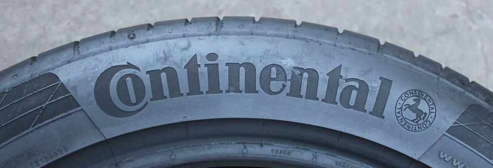 Літні шини, літня резина 235/45/R17 Continental Conti Sport Contact 5