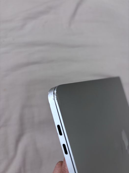 Macbook Pro 13" 2020