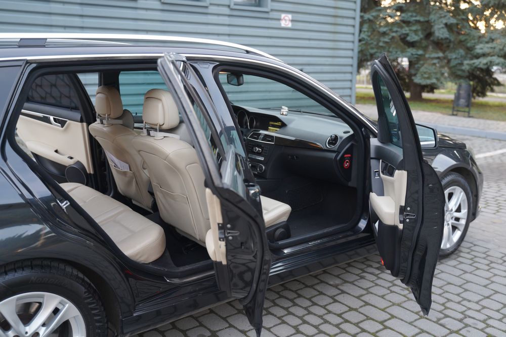 Mercedes Benz C220 Avangarde