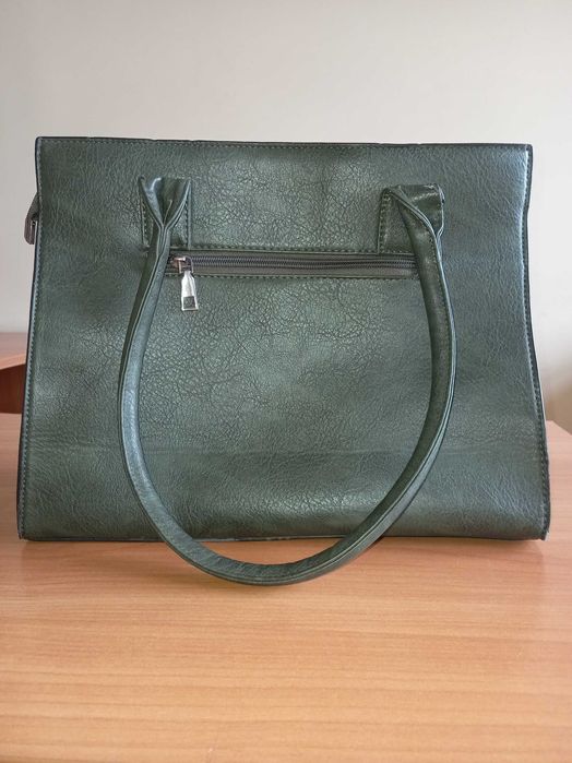 Сумка жіноча з якісної штучної шкіри