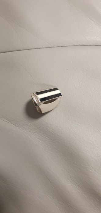 Pierscionek sygnet 18 unisex