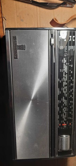 Radioodbiornik globalnej Grundig Sity Boy 500