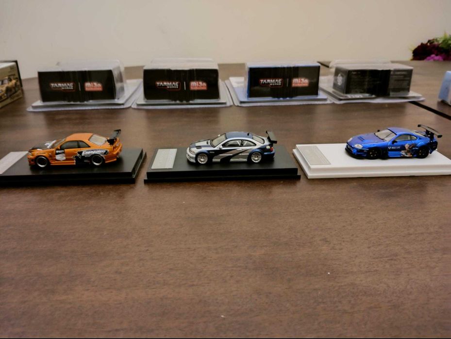 Coleção Pessoal Diecast Escala 1:64 (Tarmac, Pop Race, Inno64, MiniGT)