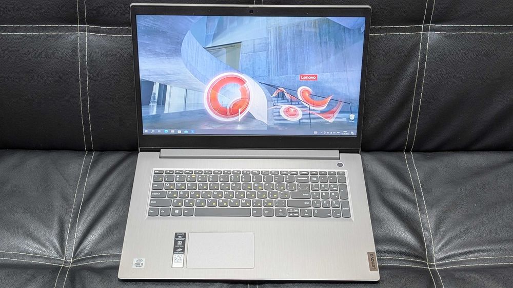 Lenovo IDEAPAD 3 17IML05 17.3" i3-10110U 12Gb 256Gb