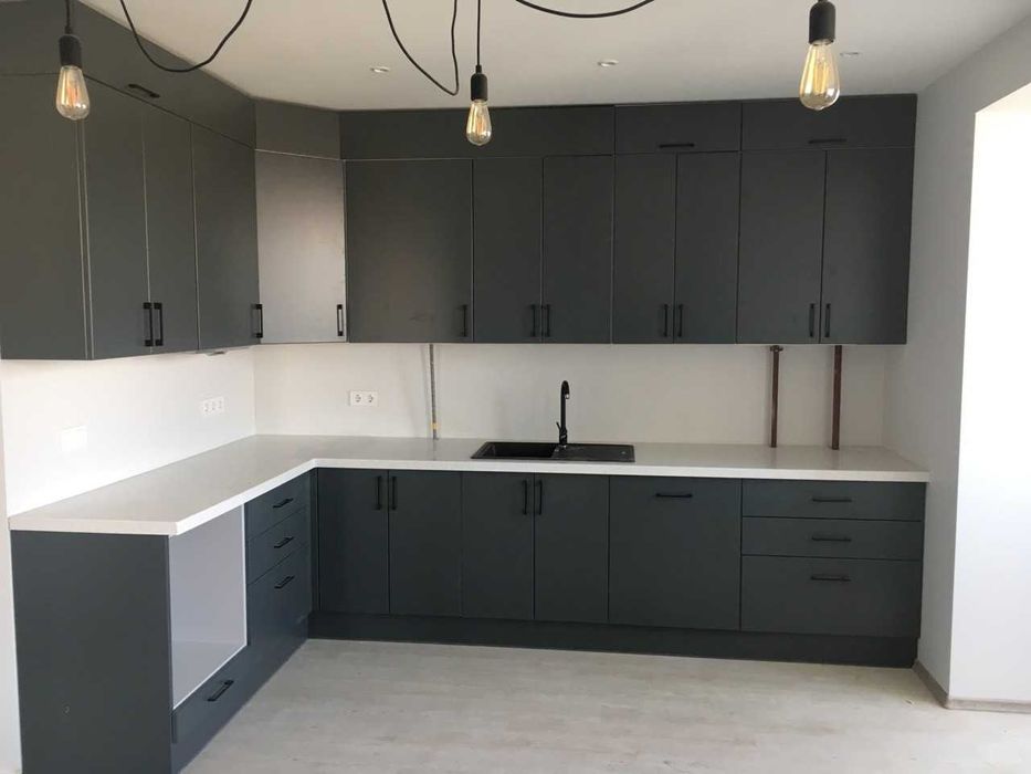 Кухні на замовлення, Шафи-купе. Недорого!