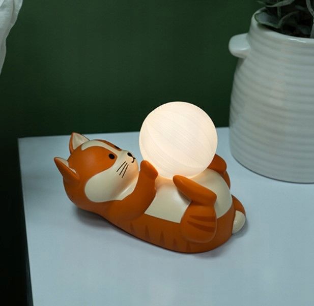 LAMPA Lampka nocna KOT leżący Kotek z motkiem włóczki w łapkach LUNA K