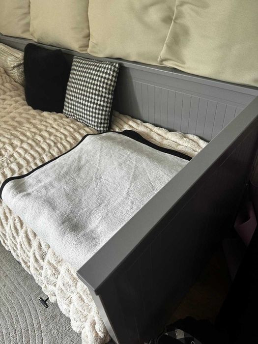 Łóżko Ikea Hemnes szare