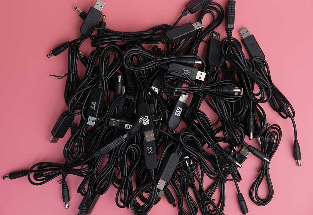 Кабель с преобразователем 5v вход на 5/9/12v выход USB-DC
