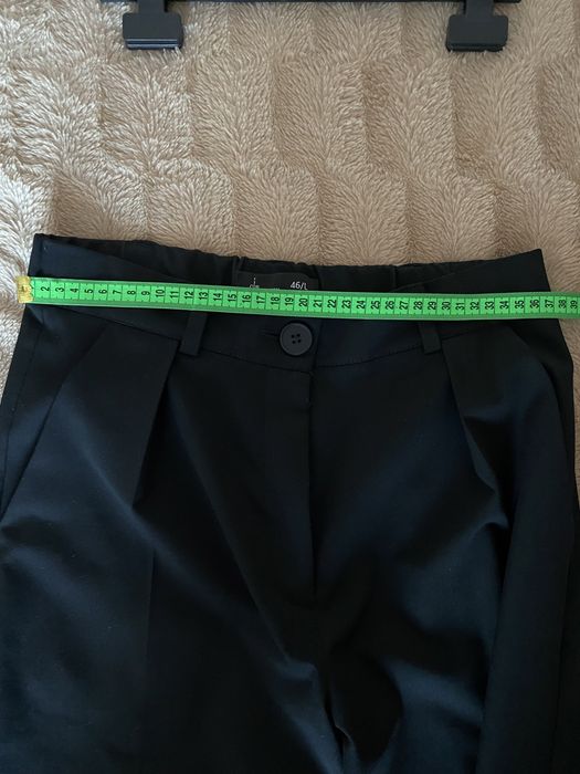 Жіночі чорні широкі брюки - елегантність і комфорт