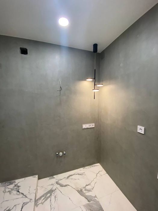 В наявності є чудова 2-х кімнатна квартира