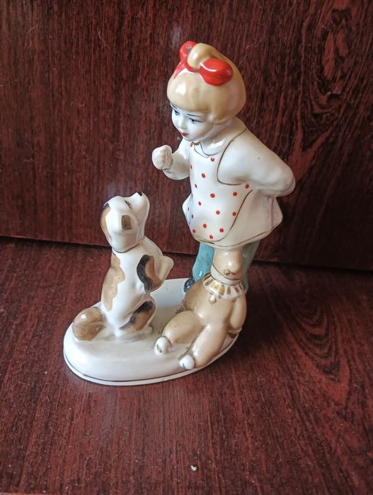 Figurka z lat 50