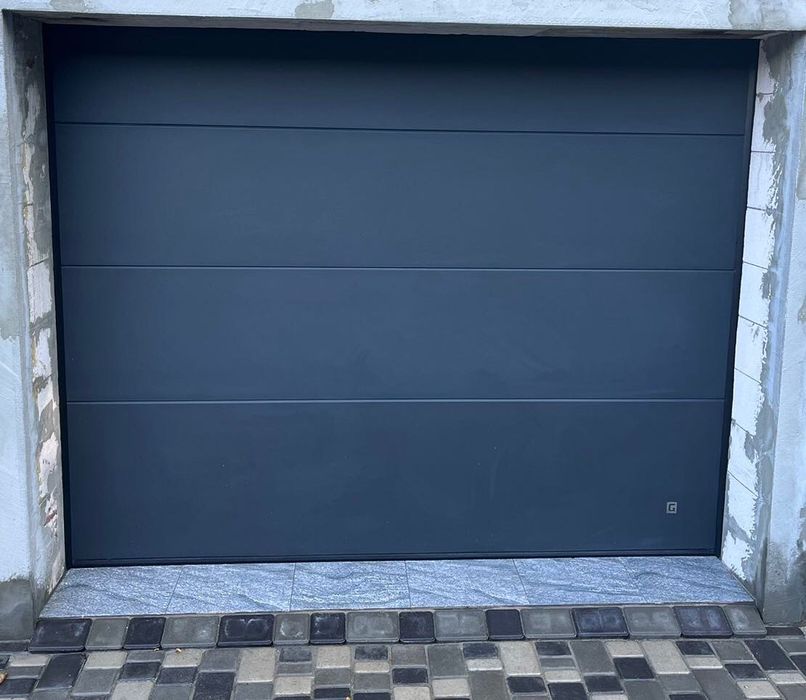 Гаражні ворота Секційні ворота Секционные ворота Автоматика для воріт
