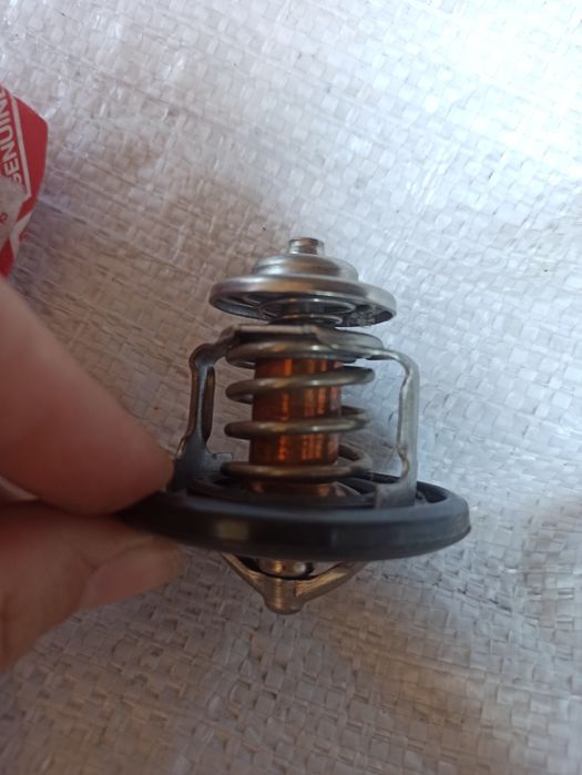 Термостат тойота