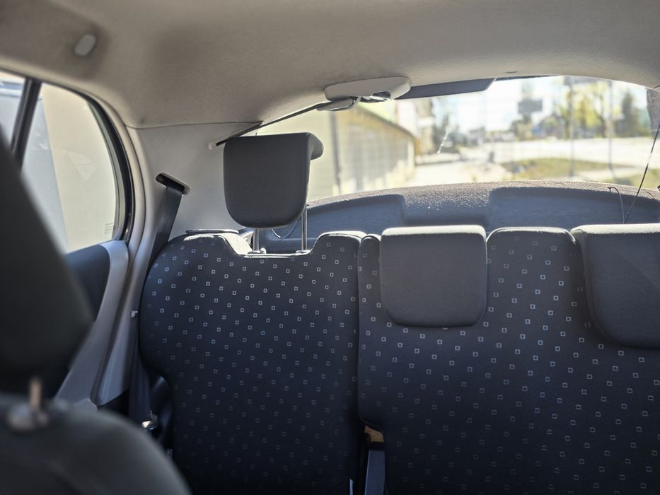 Toyota Yaris  1.3 benzyna . 2008 r