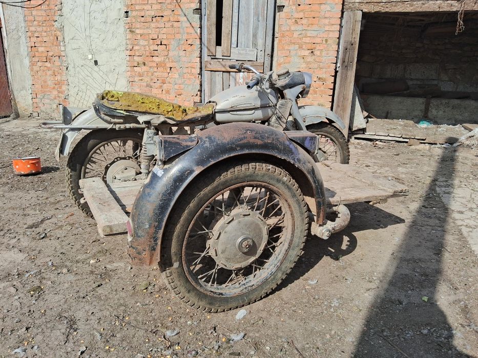 Продам мотоцикл Урал с документами