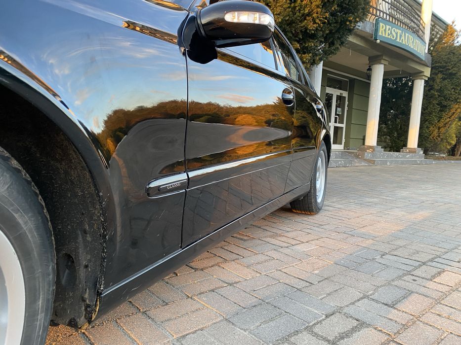 Продам Mercedes-Benz E-Class 1.8 compressor