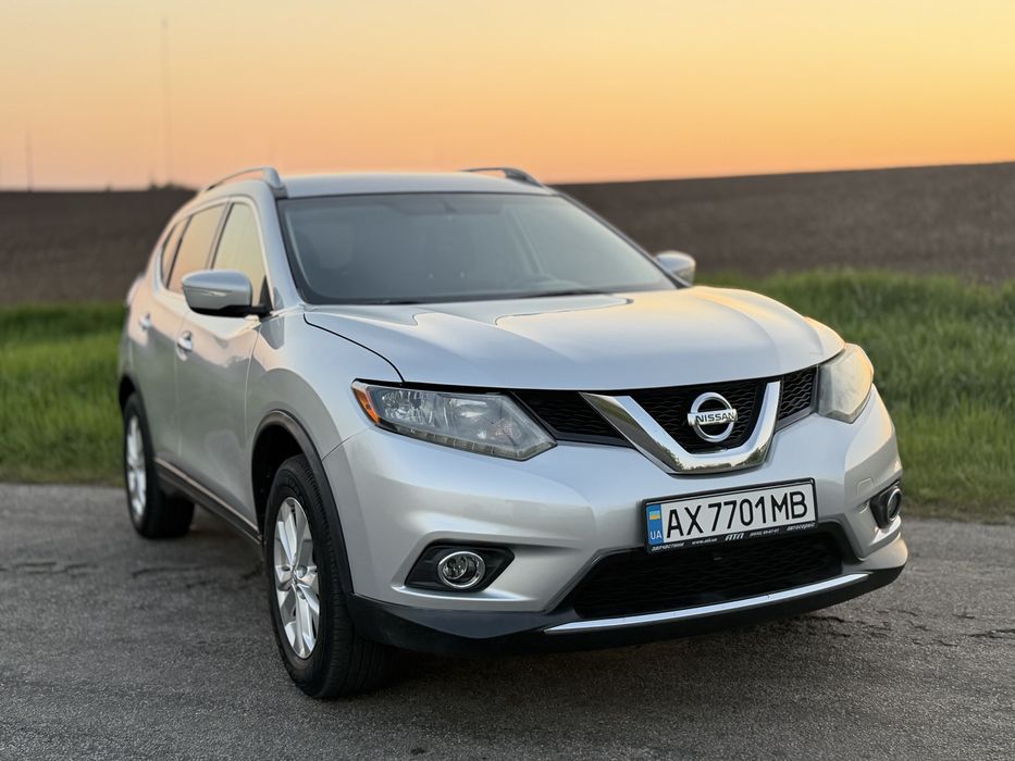 Nissan Rogue 2014 2.5 SV AWD газ/бензин